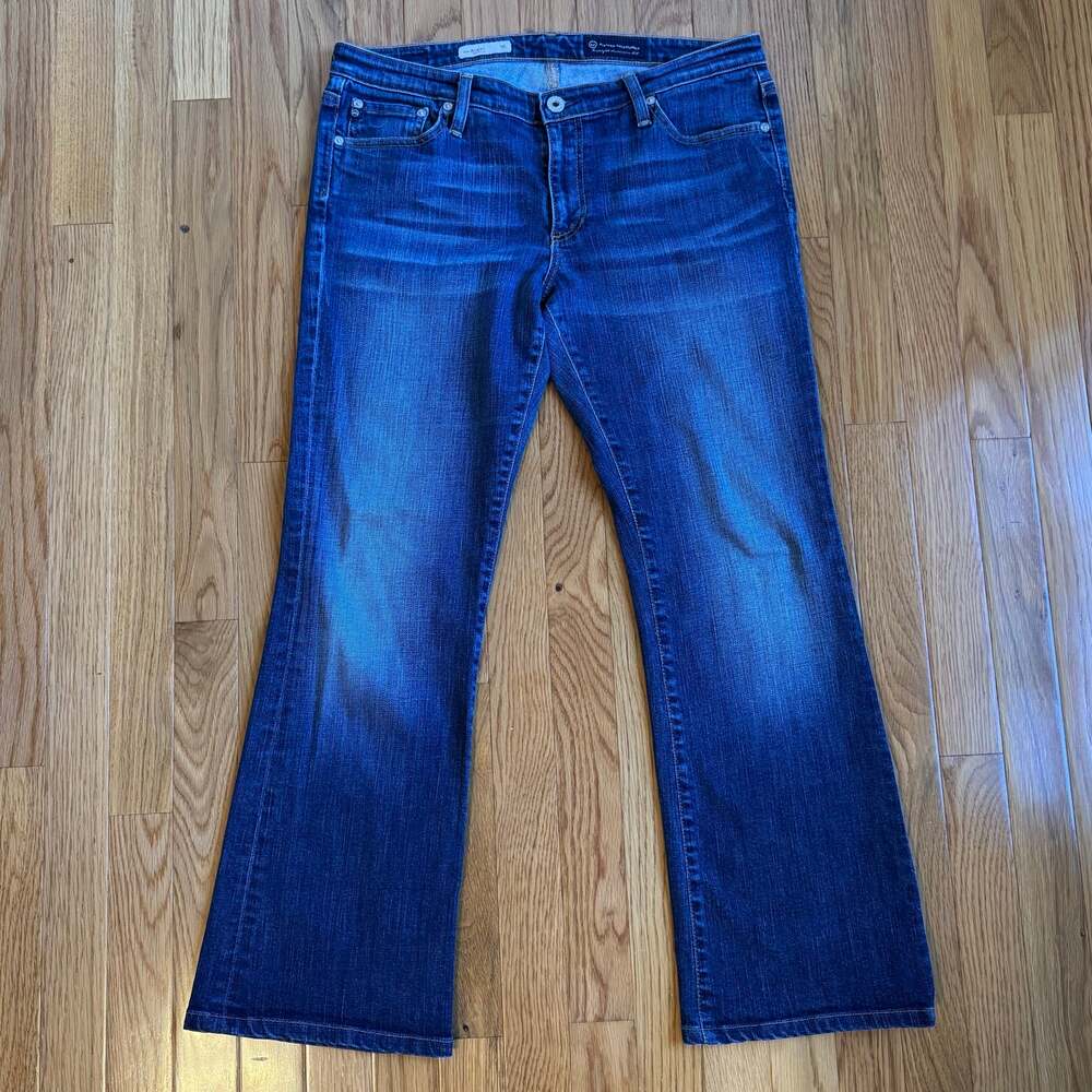 AG Adriano Goldschmied The Angel Low Rise Bootcut Jeans Blue Wash Made USA 32R